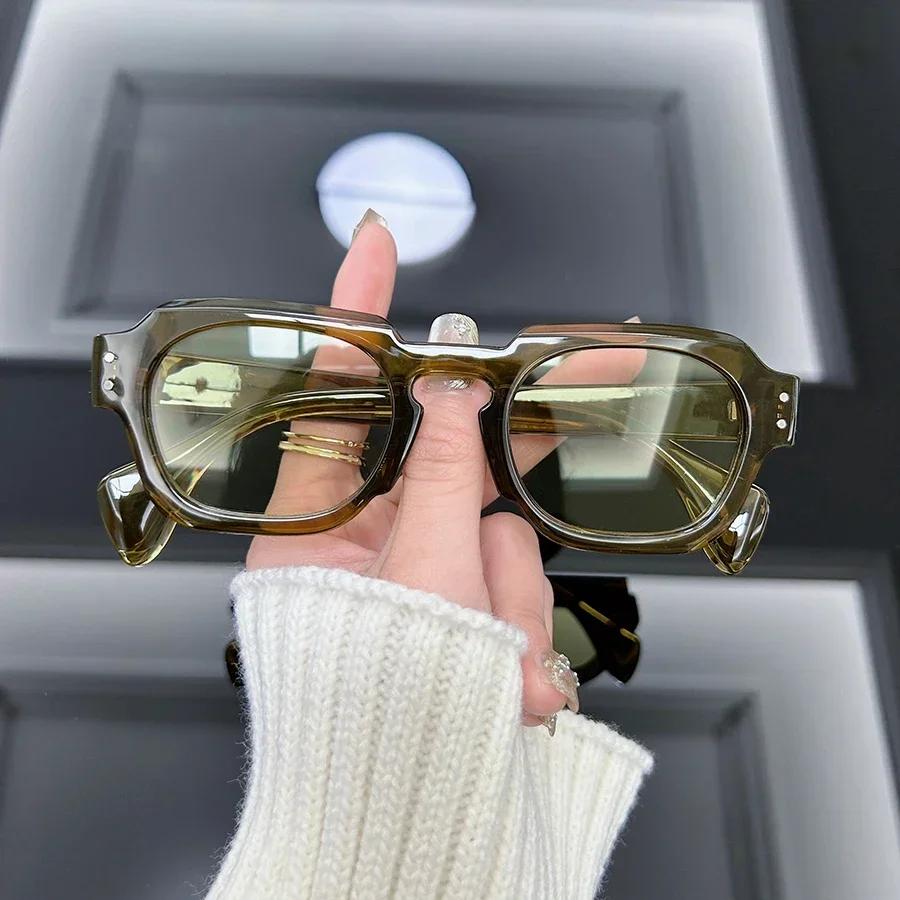 Square Vintage Sunglasses Women Men Fashion Rivet Retro Sun Glasses Male Female Luxury Brand Designer Mirror Oculos De Sol Other
Square Vintage Sunglasses Women Men Fashion Rivet Retro Sun Glasses Male Female Luxury Brand Designer Mirror Oculos De Sol Other