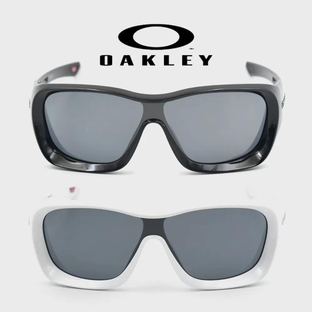 Oakley Sunglasses De La Salle OO9493 OO9493-0130
Oakley Sunglasses De La Salle OO9493 OO9493-0130