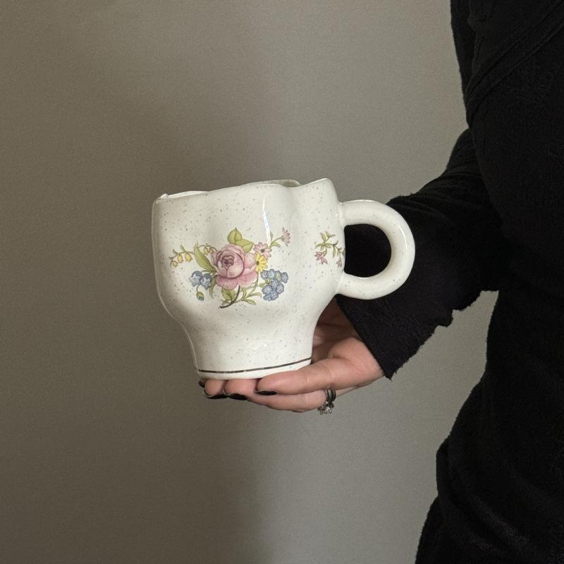 French Retro High Temperature Resistant Hand-painted Coffee Mug Office Home Niche High Value Breakfast Ceramic Cup, 400ml 400ml белый
French Retro High Temperature Resistant Hand-painted Coffee Mug Office Home Niche High Value Breakfast Ceramic Cup, 400ml 400ml белый