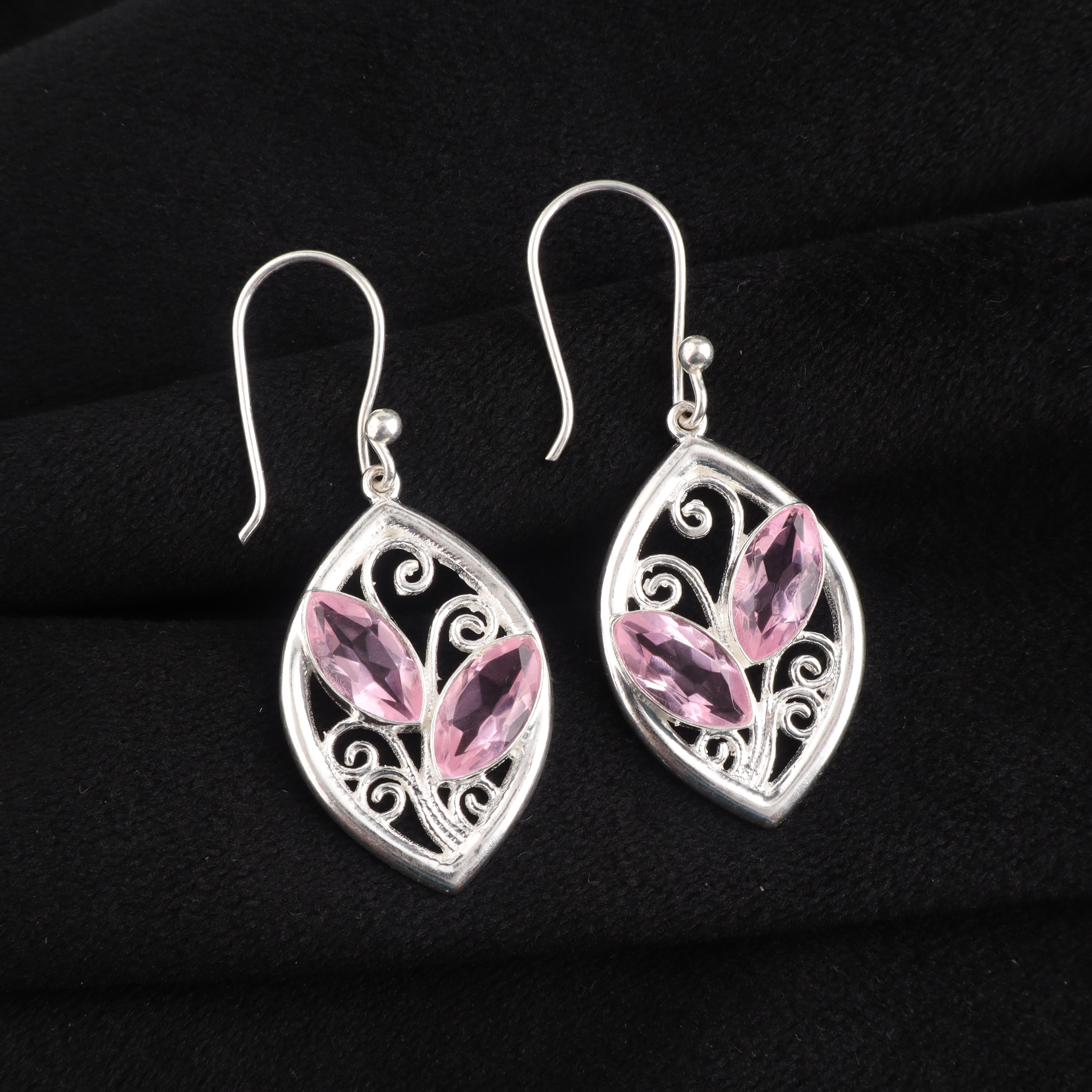 Pink Morganite Gemstone Sterling Silver Handmade Earring, 925 Silver Jewelry For Mother/Wife, Dangle Earring, New Year Gift CE-24-10
Pink Morganite Gemstone Sterling Silver Handmade Earring, 925 Silver Jewelry For Mother/Wife, Dangle Earring, New Year Gift CE-24-10