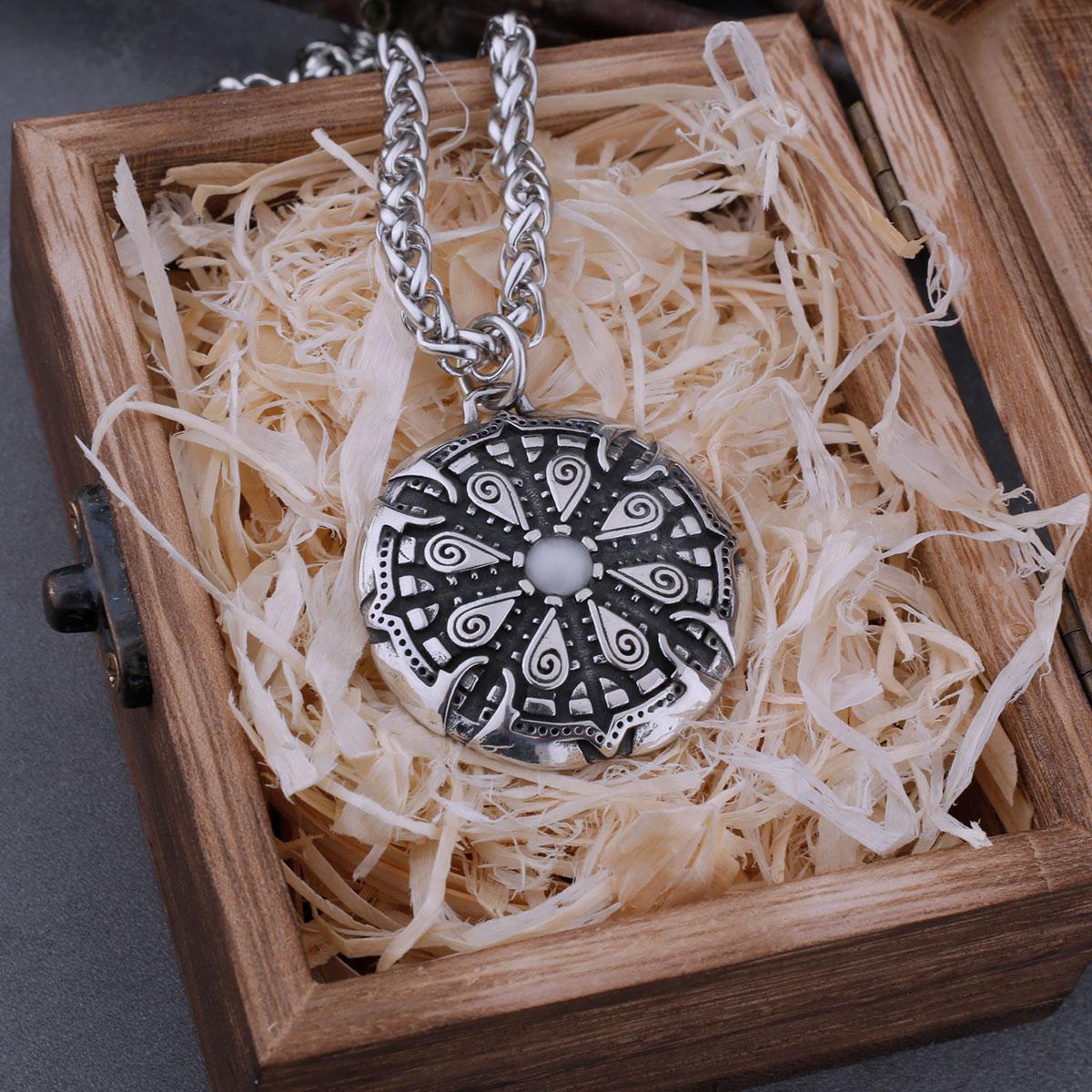 Stainless Steel Never Fade Road Sign Compass Viking Necklace Men s Rune Amulet Hip Hop Retro Pendant Scandinavian Jewelry Gift
Stainless Steel Never Fade Road Sign Compass Viking Necklace Men s Rune Amulet Hip Hop Retro Pendant Scandinavian Jewelry Gift