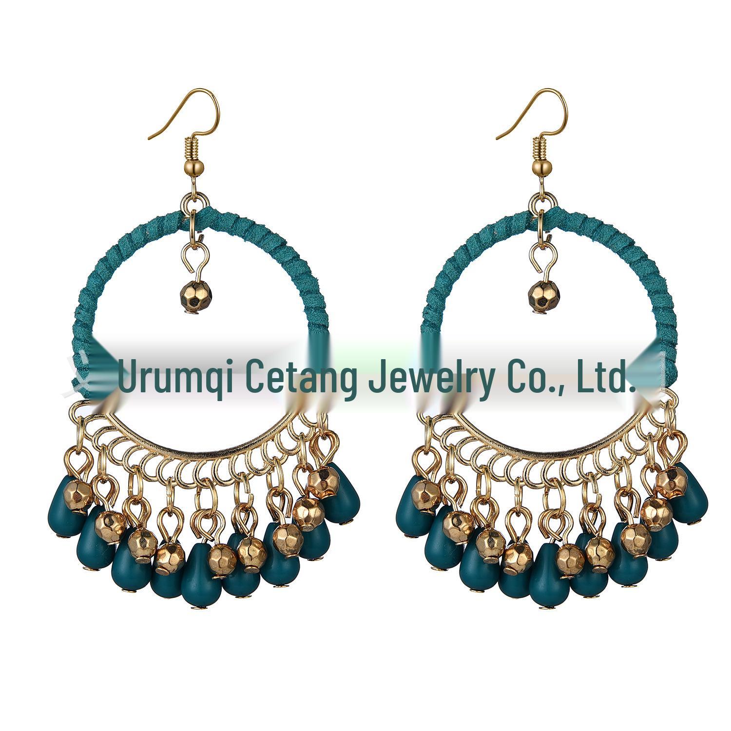 Bohemian Retro Tassel Earrings: European & American Ethnic Style, Handmade Woven Water Drop Design темно-зелений колір
Bohemian Retro Tassel Earrings: European & American Ethnic Style, Handmade Woven Water Drop Design темно-зелений колір