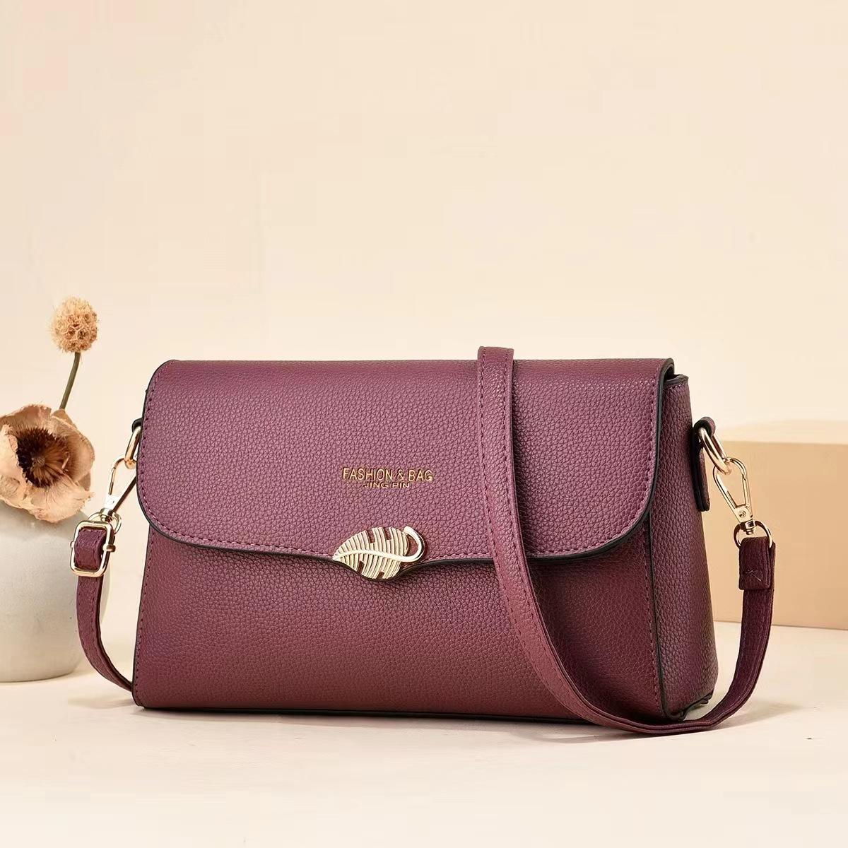 New Design All-in-one Style Shoulder Bag Crossbody Bag Mother Bag Soft Leather Bag Middle-aged Women Compact Bag Backpack .
New Design All-in-one Style Shoulder Bag Crossbody Bag Mother Bag Soft Leather Bag Middle-aged Women Compact Bag Backpack .