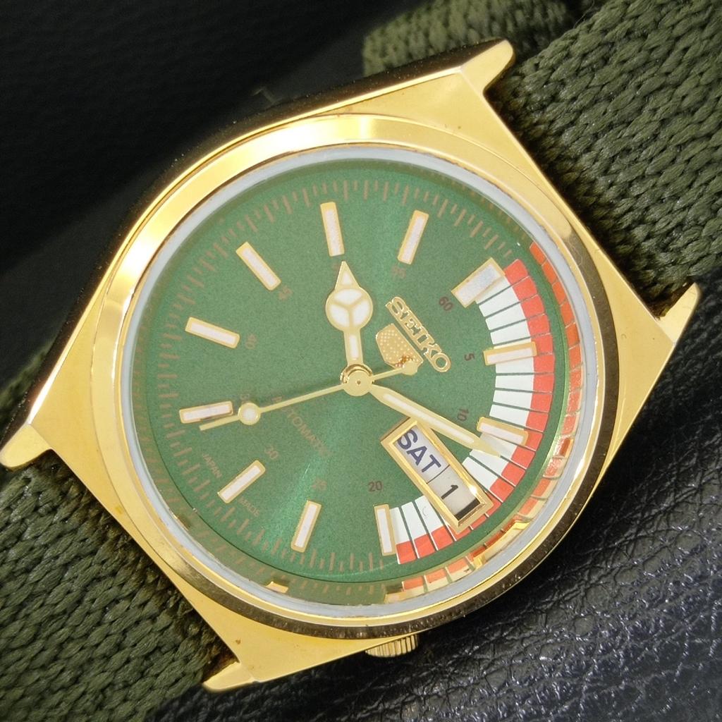 VINTAGE REFURBISHED SEIKO 5 AUTOMATIC 6309A JAPAN MENS GREEN WATCH a440693-4 Sk-a440693
VINTAGE REFURBISHED SEIKO 5 AUTOMATIC 6309A JAPAN MENS GREEN WATCH a440693-4 Sk-a440693