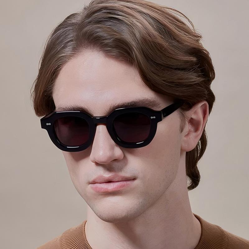 Women s sunglasses, new polygonal casual sunglasses, men s and women s sunglasses.
Women s sunglasses, new polygonal casual sunglasses, men s and women s sunglasses.
