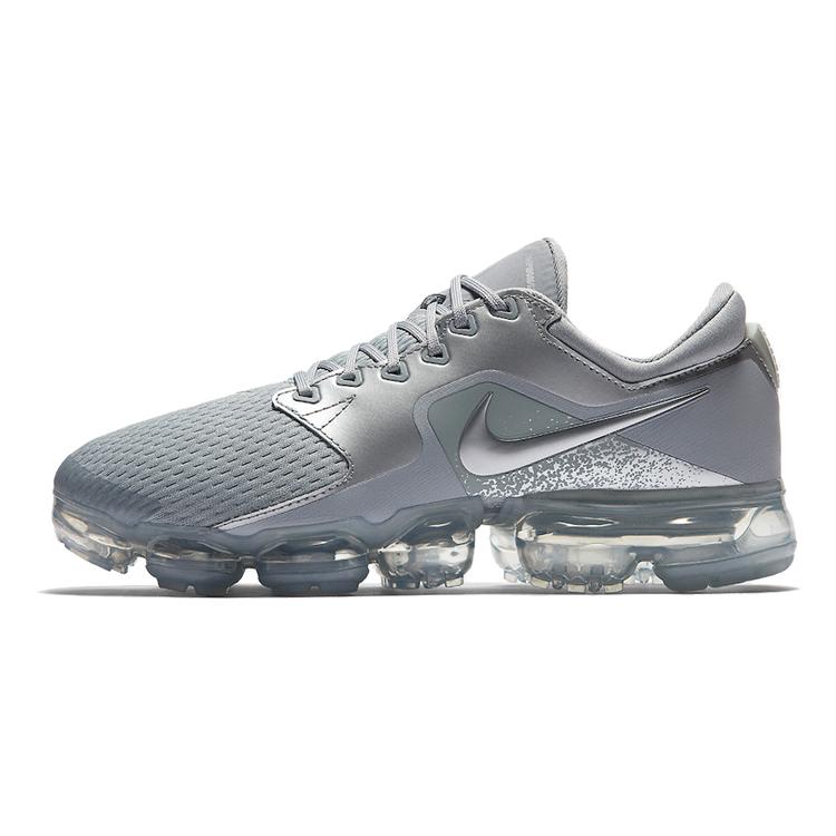 new Nike Air VaporMax Cs Wolf Grey Metallic Silver Women s 37.5
new Nike Air VaporMax Cs Wolf Grey Metallic Silver Women s 37.5