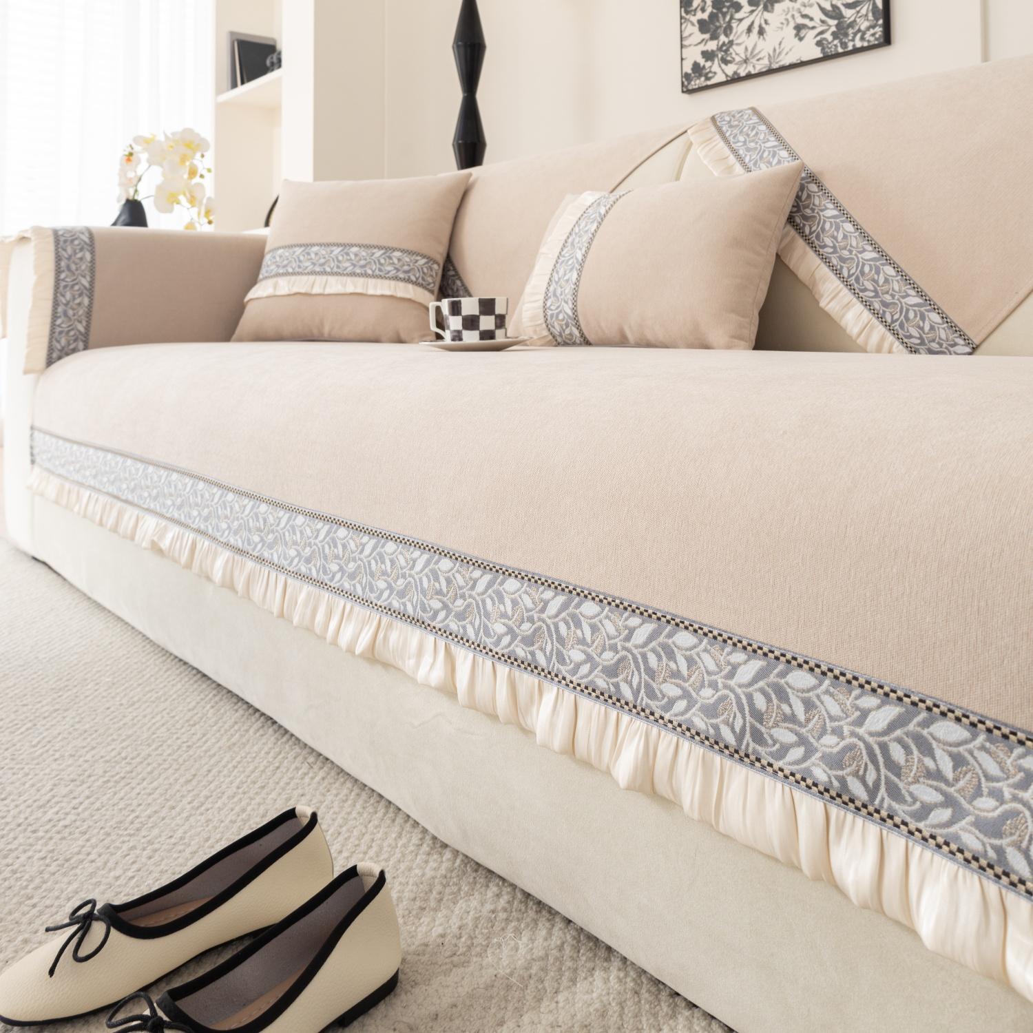 Роскошный чехол для диванной подушки из шенилла с противоскользящим покрытием, плиссированной кромкой и кружевом для диванов в гостиной, чехлы для полотенец и угловых диванов 90*240cm
Роскошный чехол для диванной подушки из шенилла с противоскользящим покрытием, плиссированной кромкой и кружевом для диванов в гостиной, чехлы для полотенец и угловых диванов 90*240cm