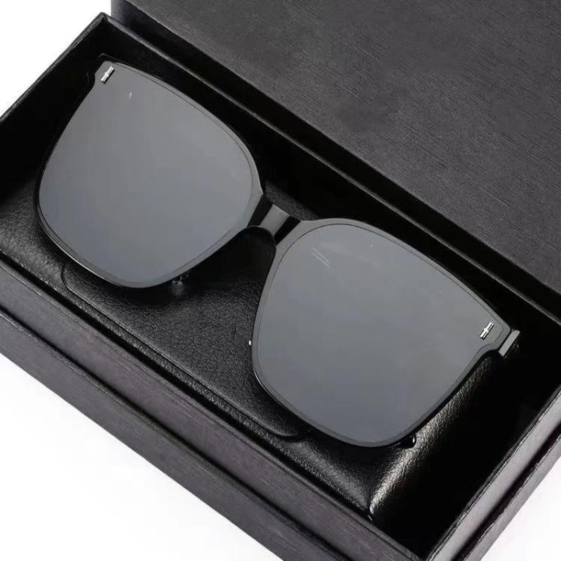 Classic Vintage Square Sunglasses Ladies Retro Oversized Sunglasses Women Vintage Black Luxury Sun Glasses UV400 Goggle Shades 
Classic Vintage Square Sunglasses Ladies Retro Oversized Sunglasses Women Vintage Black Luxury Sun Glasses UV400 Goggle Shades