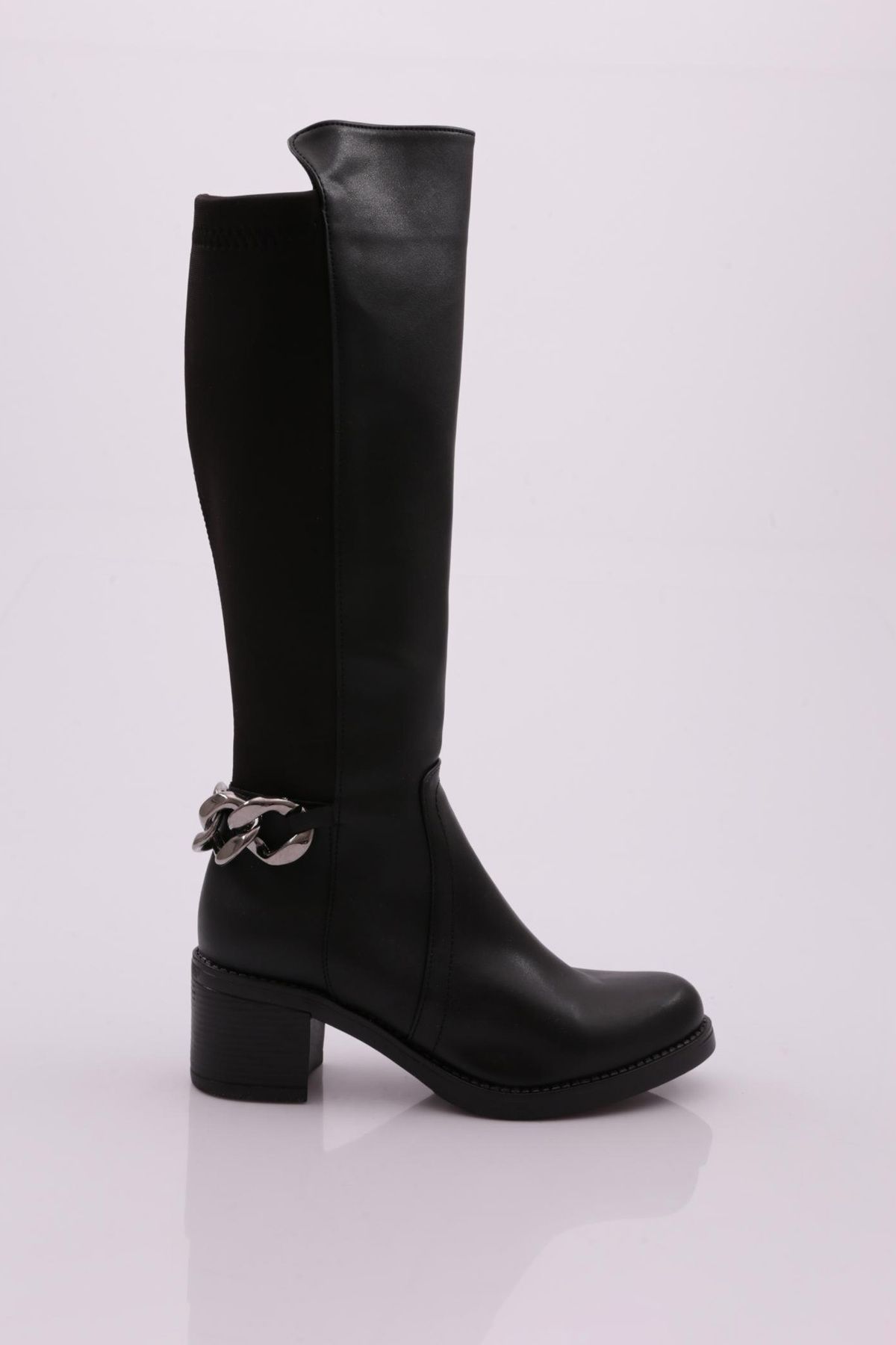 Women s Modern Stylish Fashion Boots Faux Leather Ankle Chain Detailed Back Stretch Heeled Boots 36
Women s Modern Stylish Fashion Boots Faux Leather Ankle Chain Detailed Back Stretch Heeled Boots 36