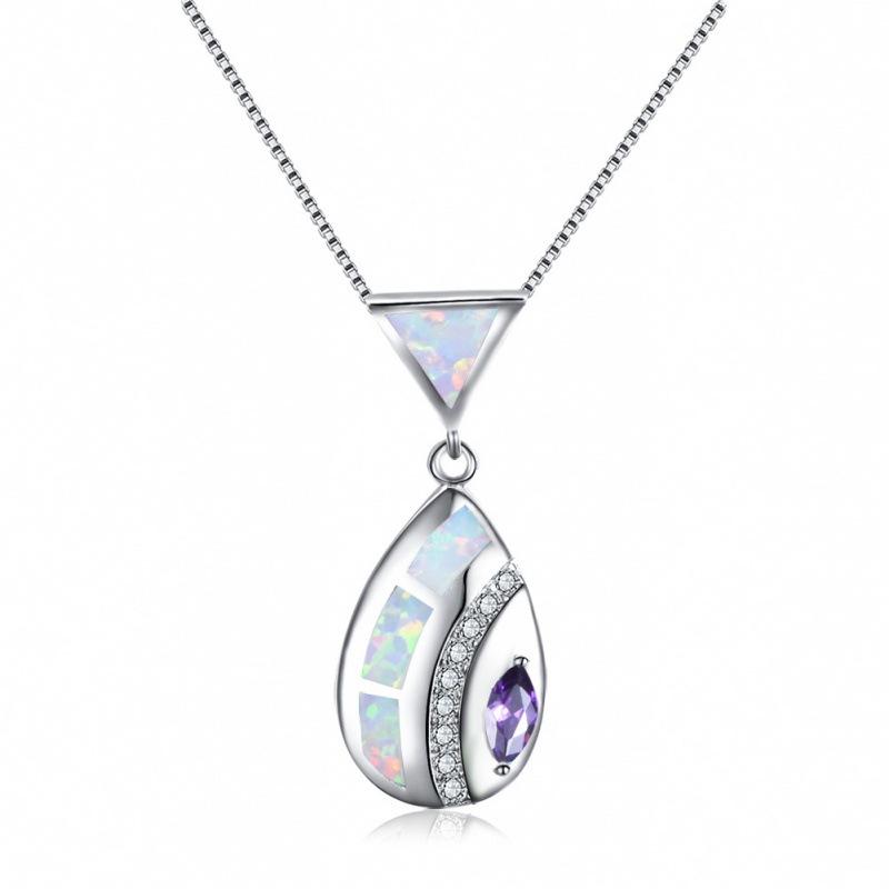 Fashion horse eye triangle blue Orbo pendant necklace, simple personality
Fashion horse eye triangle blue Orbo pendant necklace, simple personality