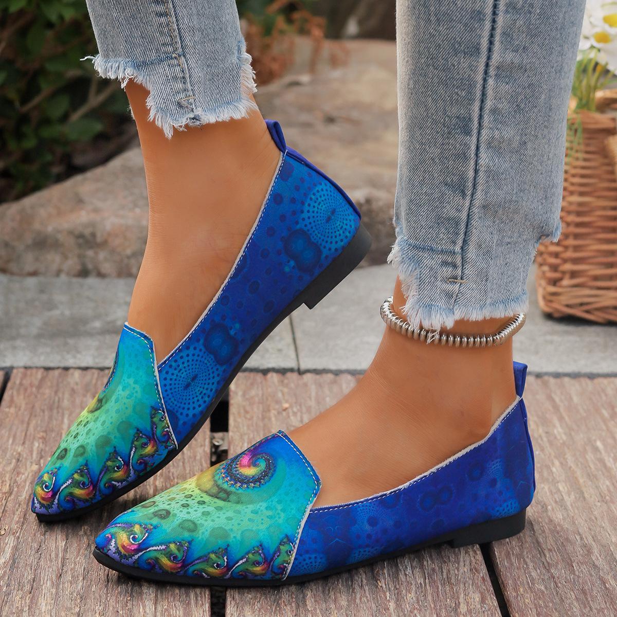 Large size autumn new fashion single shoes women s soft sole comfortable fashion casual lightweight women 36
Large size autumn new fashion single shoes women s soft sole comfortable fashion casual lightweight women 36