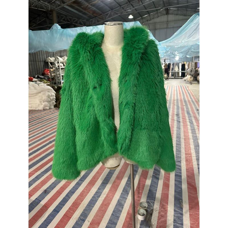 2 winter imitation fox fur cape hooded coat women hairy bridal shawl XXL
2 winter imitation fox fur cape hooded coat women hairy bridal shawl XXL