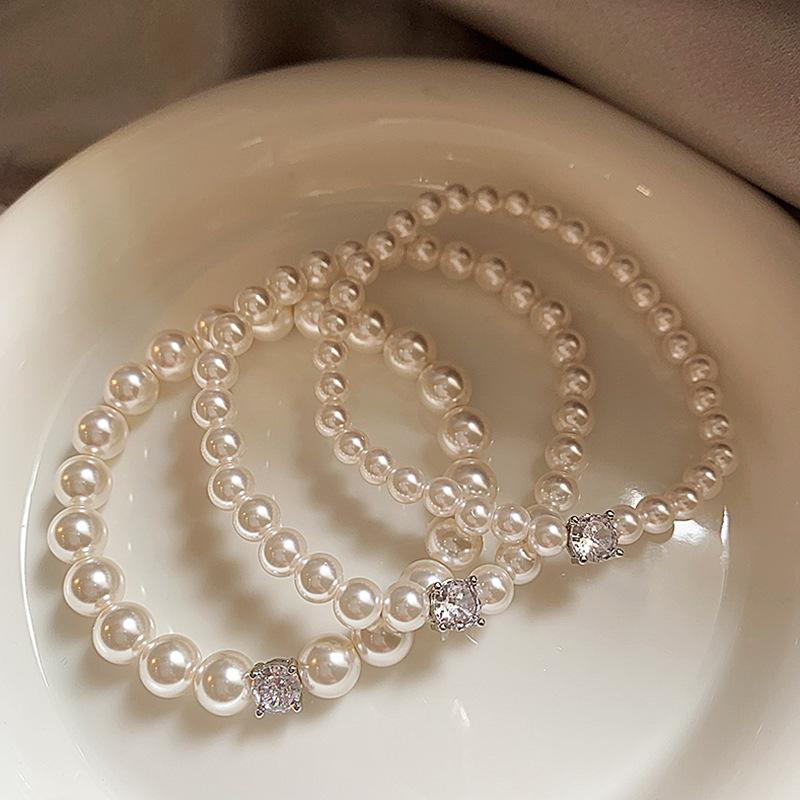 French square zircon pearl bracelet women s simple and elegant temperament bracelet fashion retro high-end jewelry
French square zircon pearl bracelet women s simple and elegant temperament bracelet fashion retro high-end jewelry