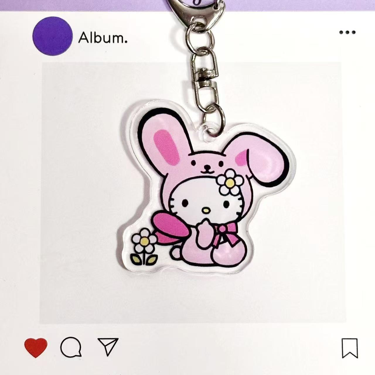 Japanese-style Hello Kitty Cartoon Keychain Pendant for Couples
Japanese-style Hello Kitty Cartoon Keychain Pendant for Couples
