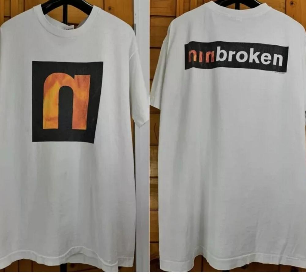 Футболка унисекс с коротким рукавом Nine Inch Nails Band Broken 90-е Белая с двусторонним принтом Репринт L
Футболка унисекс с коротким рукавом Nine Inch Nails Band Broken 90-е Белая с двусторонним принтом Репринт L