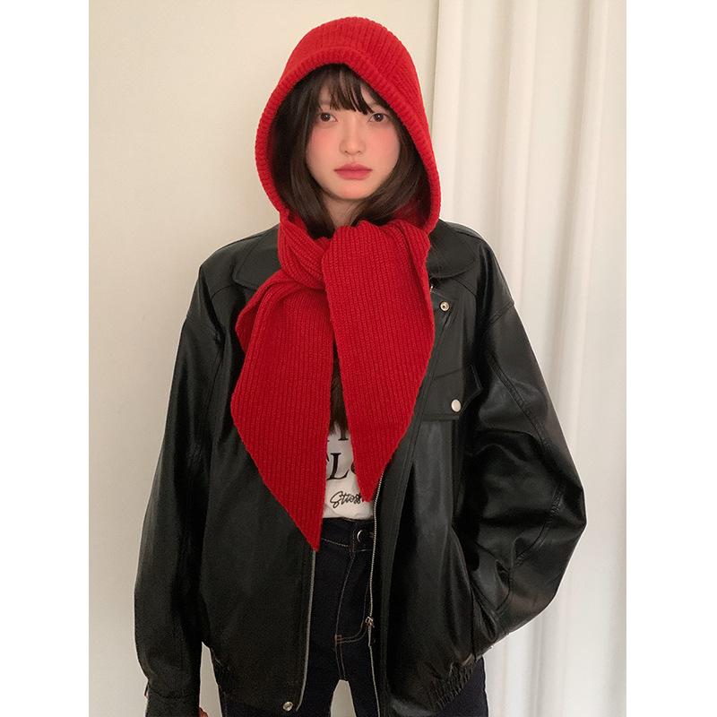Women s Knitted Hat with Hood and Scarf Combination for Autumn/Winter Warmth One Size
Women s Knitted Hat with Hood and Scarf Combination for Autumn/Winter Warmth One Size