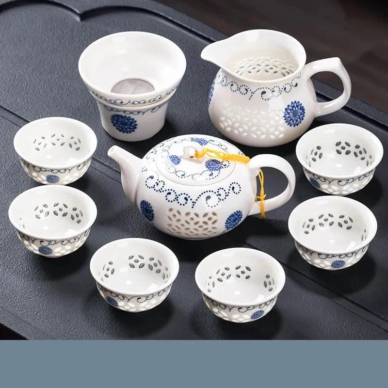 Фарфоровый полый гайвань в виде пчелиного улья – Элегантная китайская чашка для чая кунг-фу с крышкой Flower- B
Фарфоровый полый гайвань в виде пчелиного улья – Элегантная китайская чашка для чая кунг-фу с крышкой Flower- B