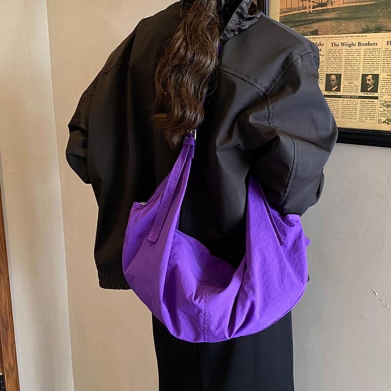 Large Dumpling Capacity Nyl Canvas Tote Bag Casual Commuter Crossbody Bag Fashiable Leisure Versatile Single Shoulder Bag
Large Dumpling Capacity Nyl Canvas Tote Bag Casual Commuter Crossbody Bag Fashiable Leisure Versatile Single Shoulder Bag