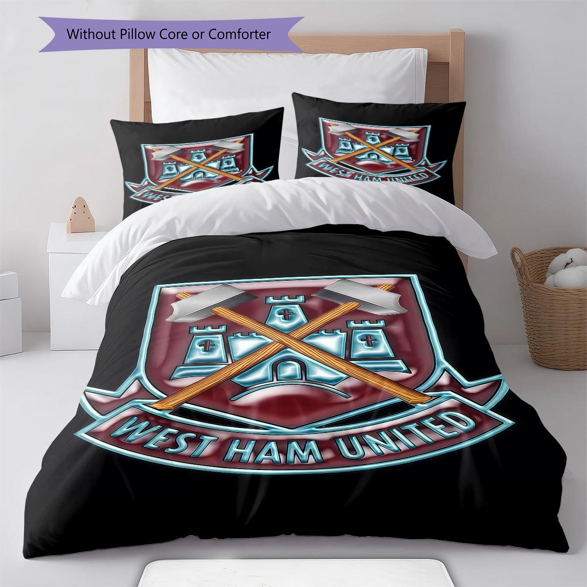 West Ham logo Bedding Quilt Set Quilt Cover Pillowcase Home Decoration Birthday Gift (1 * duvet cover + 2 * pillowcase, without core) 135x200cm
West Ham logo Bedding Quilt Set Quilt Cover Pillowcase Home Decoration Birthday Gift (1 * duvet cover + 2 * pillowcase, without core) 135x200cm