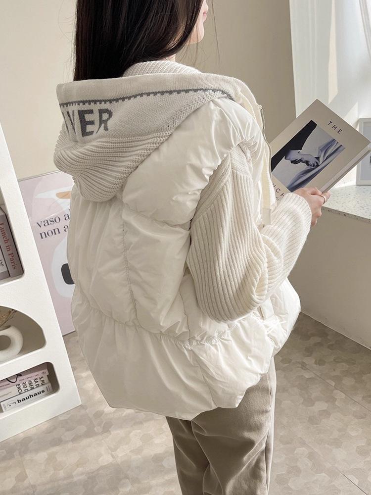 2025 Autumn/Winter Korean Hooded Duck Down Knit Patchwork Versatile Commuting Vest S (up to 120 lbs)
2025 Autumn/Winter Korean Hooded Duck Down Knit Patchwork Versatile Commuting Vest S (up to 120 lbs)