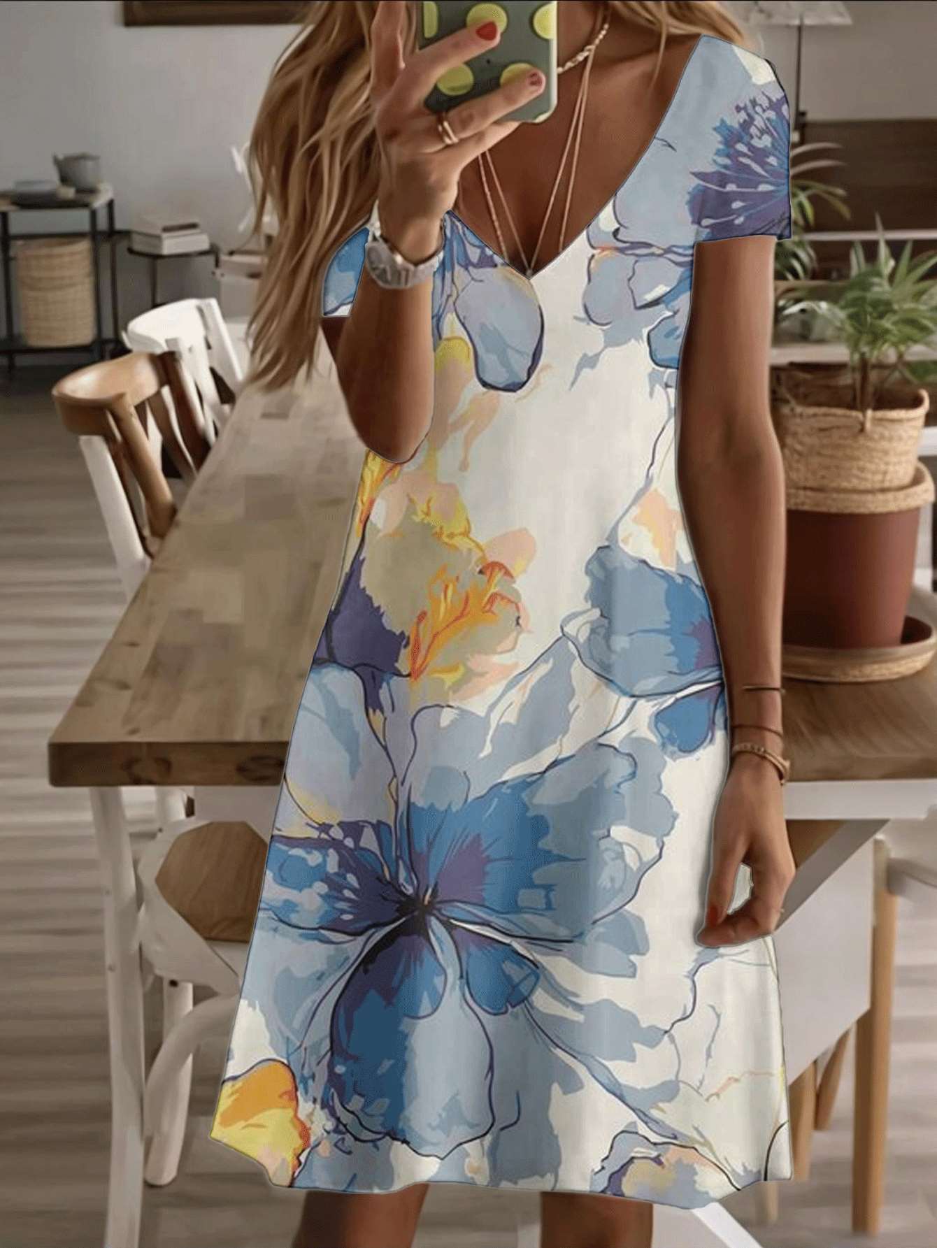 Vneck shortsleeve midi dress with blue floral print pattern 3D premium printing durable and soft fabric elegant casual fashion style for women summ 2XL
Vneck shortsleeve midi dress with blue floral print pattern 3D premium printing durable and soft fabric elegant casual fashion style for women summ 2XL