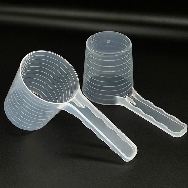 Transparent Pet Measuring Spoon With Scale Plastic Dog Cat Feeding Shovel Pet Tableware Supplies 50G 100Ml 54x58x124mm
Transparent Pet Measuring Spoon With Scale Plastic Dog Cat Feeding Shovel Pet Tableware Supplies 50G 100Ml 54x58x124mm