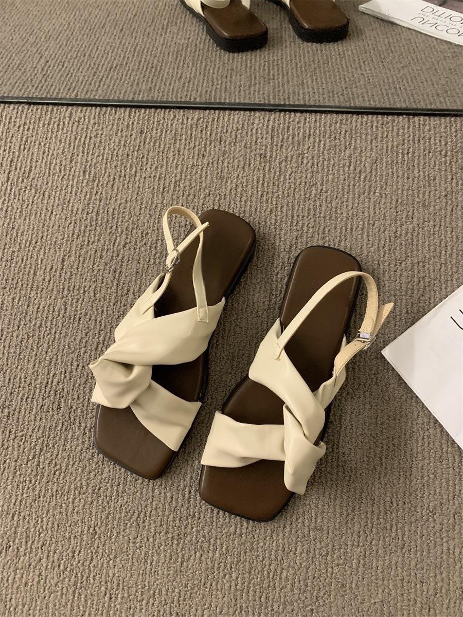 2025 новые ретро сандалии на плоской подошве с открытым носком женская обувь повседневная летняя пляжная с мягкой подошвой обувь под юбку 38
2025 новые ретро сандалии на плоской подошве с открытым носком женская обувь повседневная летняя пляжная с мягкой подошвой обувь под юбку 38