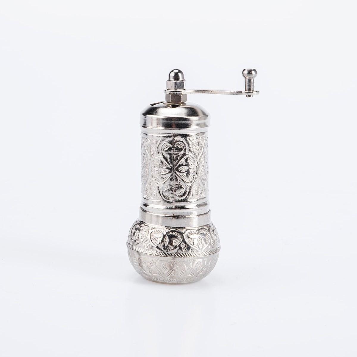 Кавомолка Gaziantep Mini Authentic. Завантаження спецій: Діаметр нижньої камери 11 см: 4,8 см Standart сірий колір
Кавомолка Gaziantep Mini Authentic. Завантаження спецій: Діаметр нижньої камери 11 см: 4,8 см Standart сірий колір