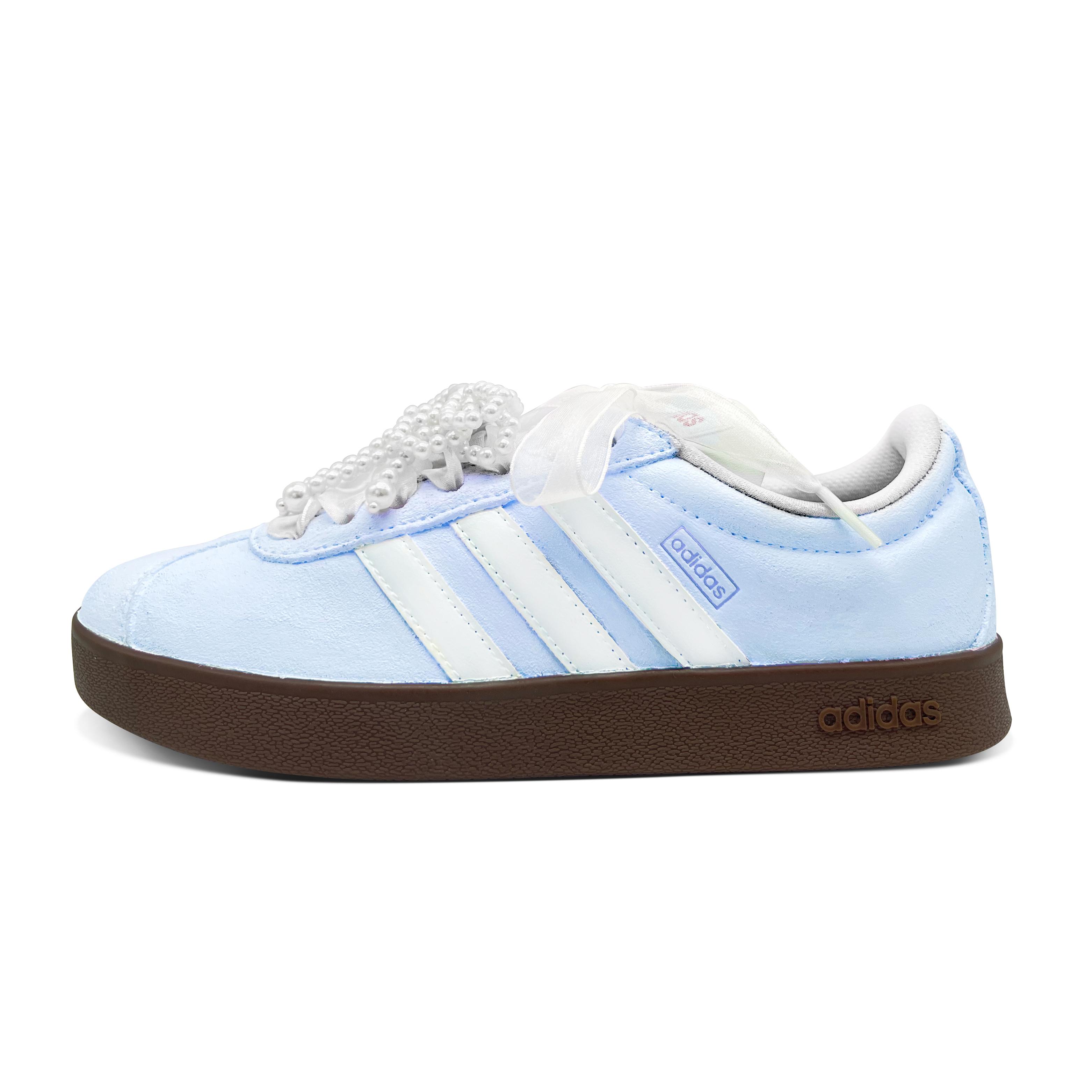 Adidas VL COURT 2.0 Low top Skateboard Shoes Unisex Light Blue JS3003(Team656-) 40
Adidas VL COURT 2.0 Low top Skateboard Shoes Unisex Light Blue JS3003(Team656-) 40