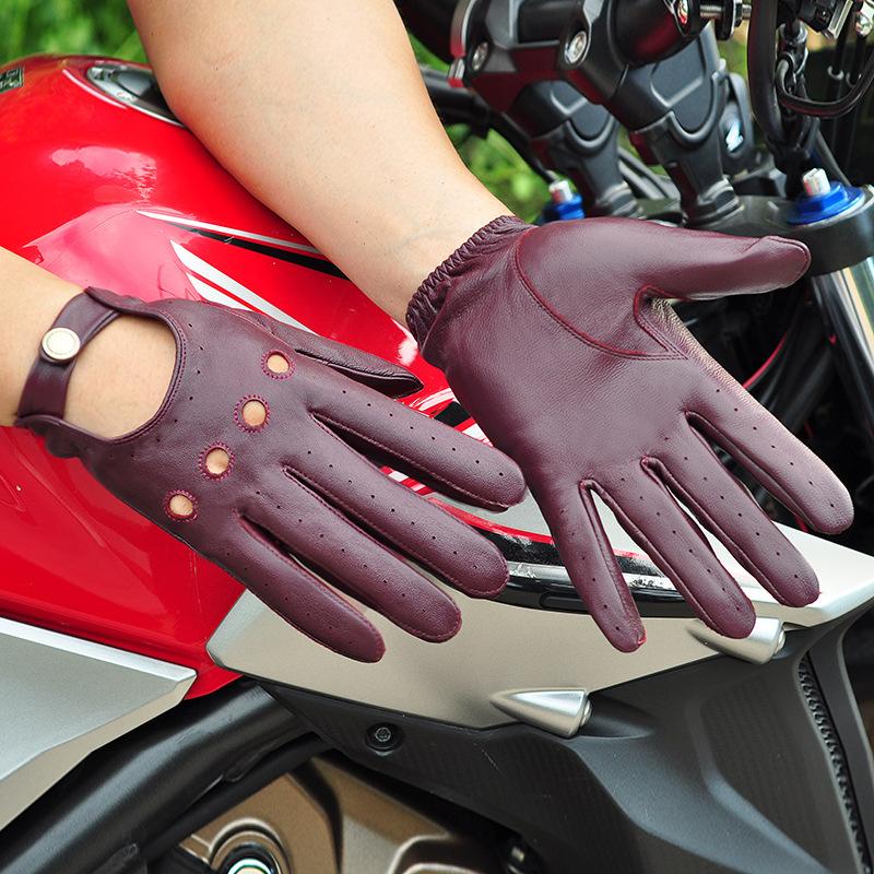 Men s thin spring and autumn driving and riding can touch screen punching breathable motorcycle retro XL
Men s thin spring and autumn driving and riding can touch screen punching breathable motorcycle retro XL