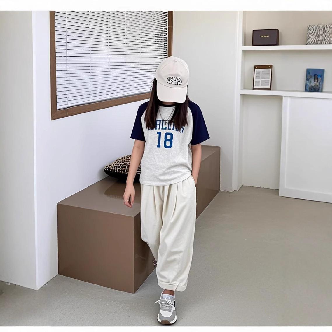 Korean Style Cotton Girl s Short-Sleeve T-shirt - 2025 Fashion Collection, Kids Summer Top 90 cm
Korean Style Cotton Girl s Short-Sleeve T-shirt - 2025 Fashion Collection, Kids Summer Top 90 cm