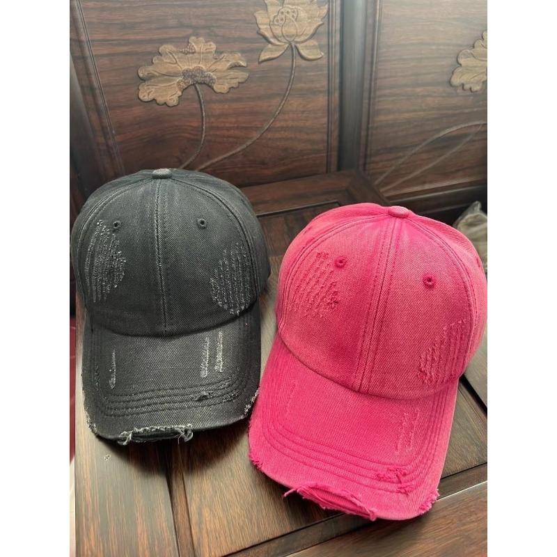 Retro Old Ripped Black Baseball Hat Men and Women Spring and Summer Trend Street Personality Soft Top Baseball Cap Versatile Adjustable
Retro Old Ripped Black Baseball Hat Men and Women Spring and Summer Trend Street Personality Soft Top Baseball Cap Versatile Adjustable