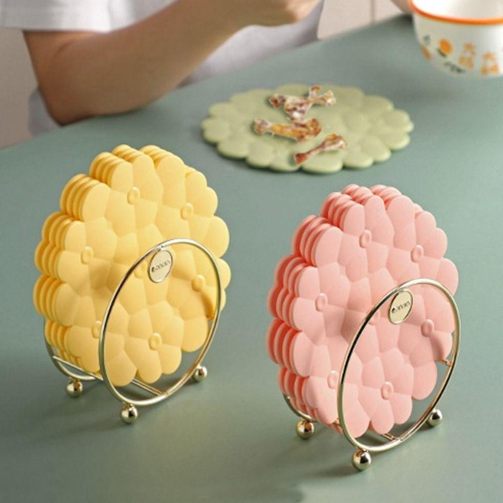 Flower Shaped Coaster High-Temperature Resistant Pan Pad Silicone Cup Mat Table Decoration фиолетовый
Flower Shaped Coaster High-Temperature Resistant Pan Pad Silicone Cup Mat Table Decoration фиолетовый