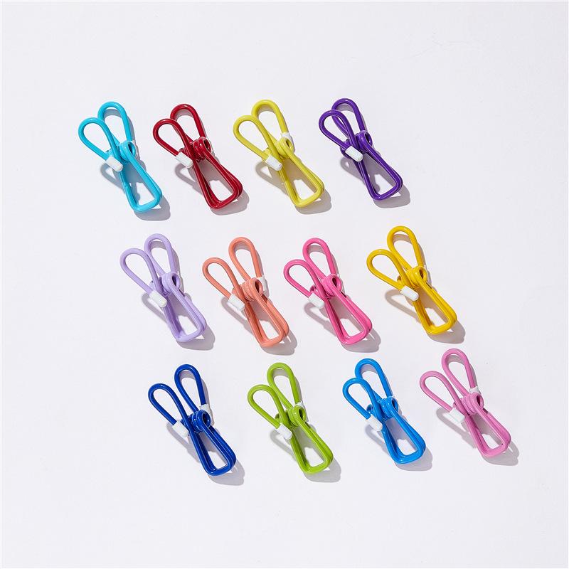 Windproof Multi-purpose Colored Metal & Plastic Clothes Pegs - Non-slip Clips for Drying, Storage, Sealing & Fixing. No Cap, Random Colors
Windproof Multi-purpose Colored Metal & Plastic Clothes Pegs - Non-slip Clips for Drying, Storage, Sealing & Fixing. No Cap, Random Colors
