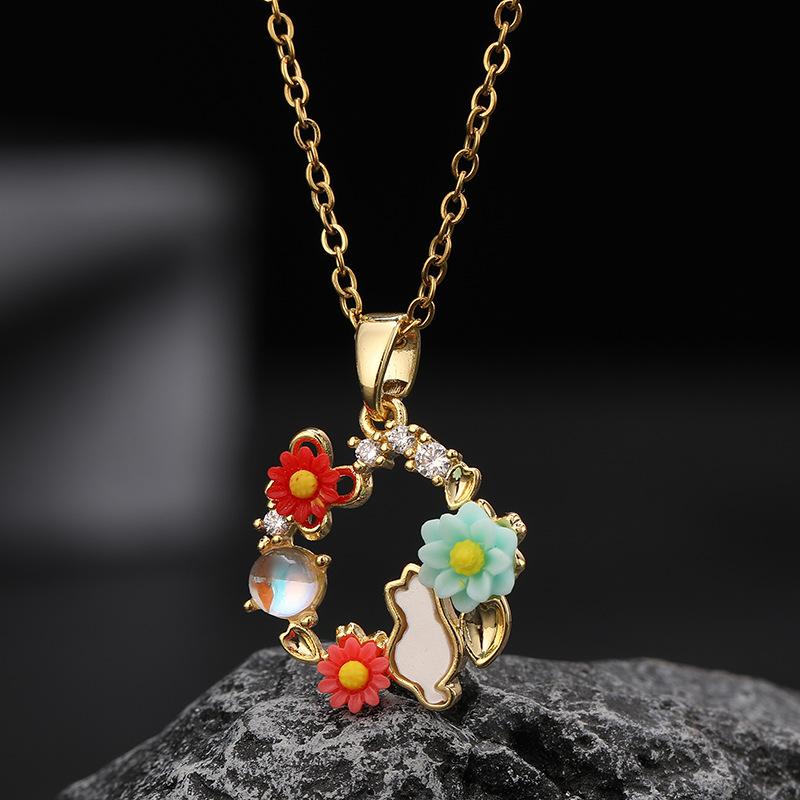 Винтажное 18-каратное золото Маленькая ромашка Титановая сталь Ожерелье Женская богемская красочная гирлянда циркон Подвесная цепочка ключицы
Винтажное 18-каратное золото Маленькая ромашка Титановая сталь Ожерелье Женская богемская красочная гирлянда циркон Подвесная цепочка ключицы