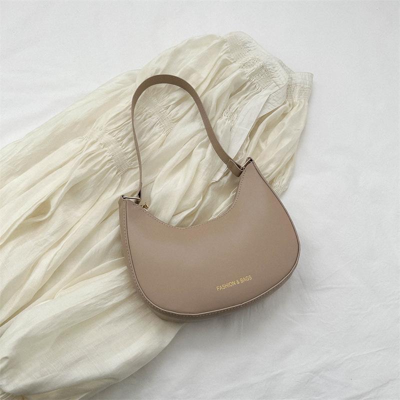 Нишевый дизайн простая сумка подмышку маленькая сумка женская популярна в этом году 2025 весна новая тенденция модная сумка через плечо хаки
Нишевый дизайн простая сумка подмышку маленькая сумка женская популярна в этом году 2025 весна новая тенденция модная сумка через плечо хаки