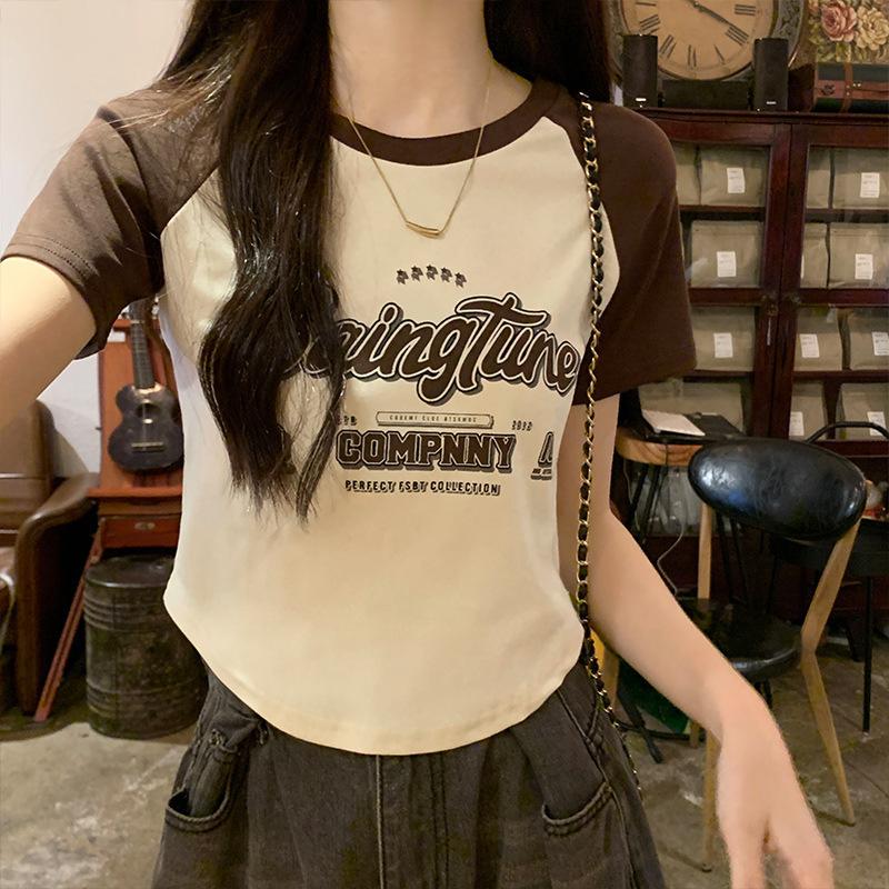 Short-sleeved T-shirt for Women s Design, Ragdoll Sleeves Contrasting Color Cartoon Print, Slim Fit and Slim Summer Fish Bone Waist-hugging Short Top S
Short-sleeved T-shirt for Women s Design, Ragdoll Sleeves Contrasting Color Cartoon Print, Slim Fit and Slim Summer Fish Bone Waist-hugging Short Top S