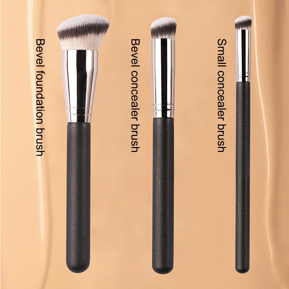 Seamless Foundation Brush 170 with Slanted Round Head and Concealer Brush 270, Black Makeup Brush 370
Seamless Foundation Brush 170 with Slanted Round Head and Concealer Brush 270, Black Makeup Brush 370