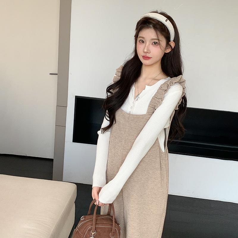 2025 Autumn/Winter Korean Casual Maternity Sweater & Ruffled Strap Pants Set L
2025 Autumn/Winter Korean Casual Maternity Sweater & Ruffled Strap Pants Set L