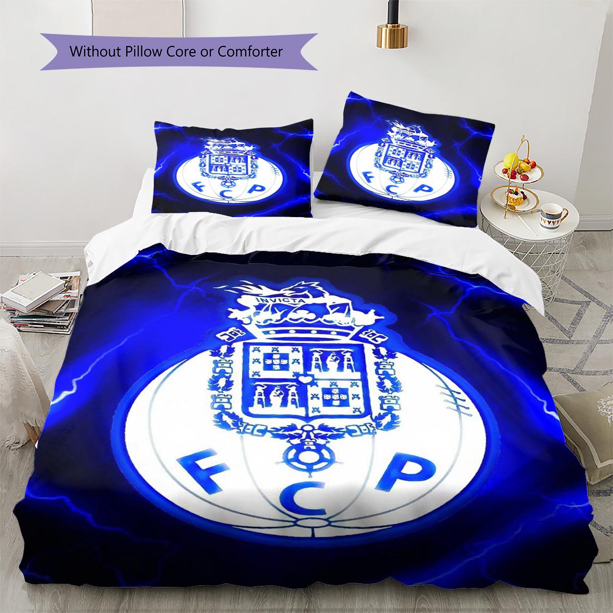 FC Porto Pattern Bedding Quilt Set Quilt Cover Pillowcase Home Decoration Birthday Gift (1 * duvet cover + 2 * pillowcase, without core) 135x200cm
FC Porto Pattern Bedding Quilt Set Quilt Cover Pillowcase Home Decoration Birthday Gift (1 * duvet cover + 2 * pillowcase, without core) 135x200cm