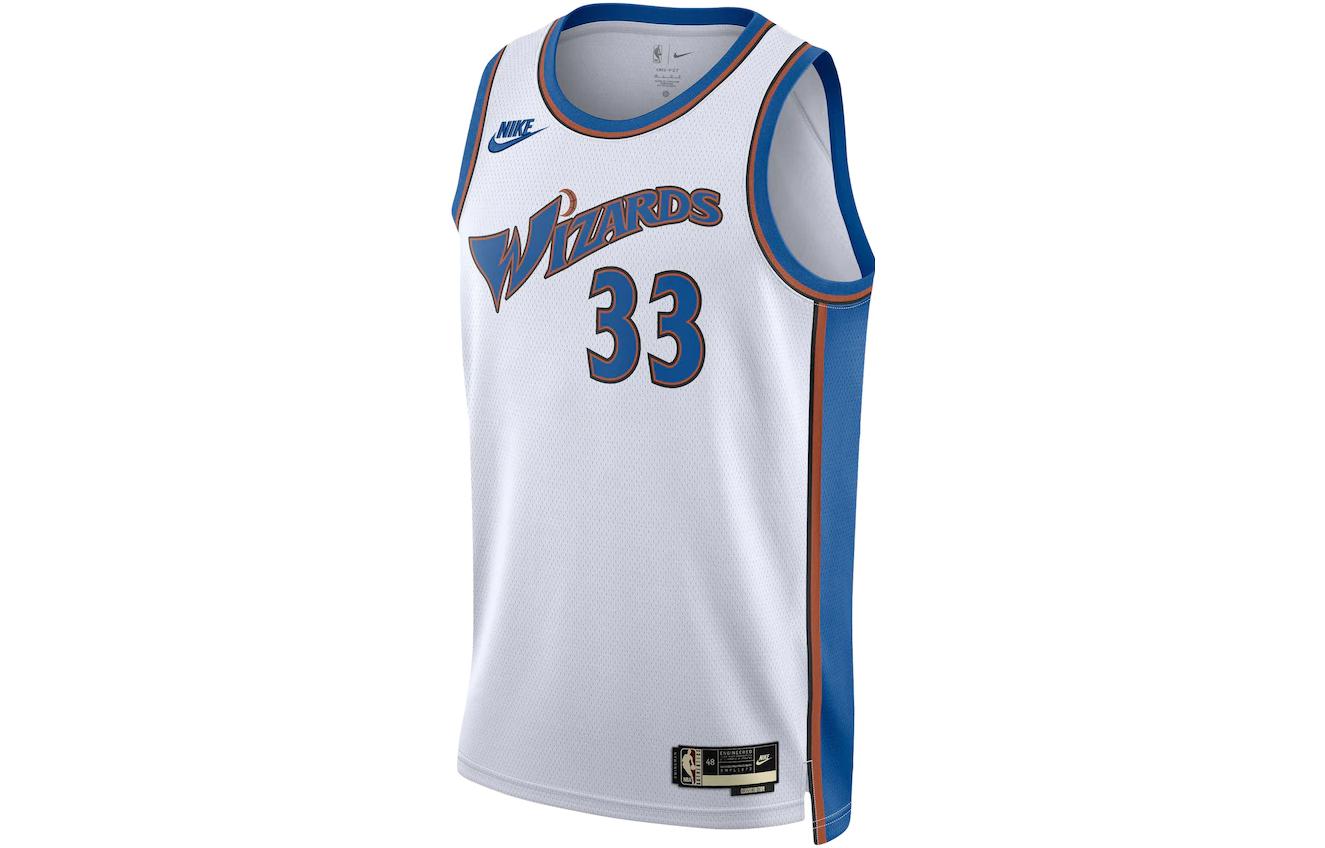 Nike Basketball Jersey Fan Edition 2022/23 Season, Washington Wizards, Kuzma Men s White DO9454-101 L
Nike Basketball Jersey Fan Edition 2022/23 Season, Washington Wizards, Kuzma Men s White DO9454-101 L