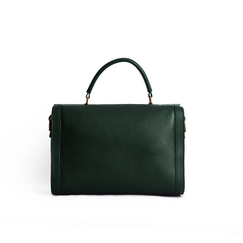 First layer cowhide women s bag niche high-end Boston pillow bag new leather texture versatile shoulder handbag
First layer cowhide women s bag niche high-end Boston pillow bag new leather texture versatile shoulder handbag