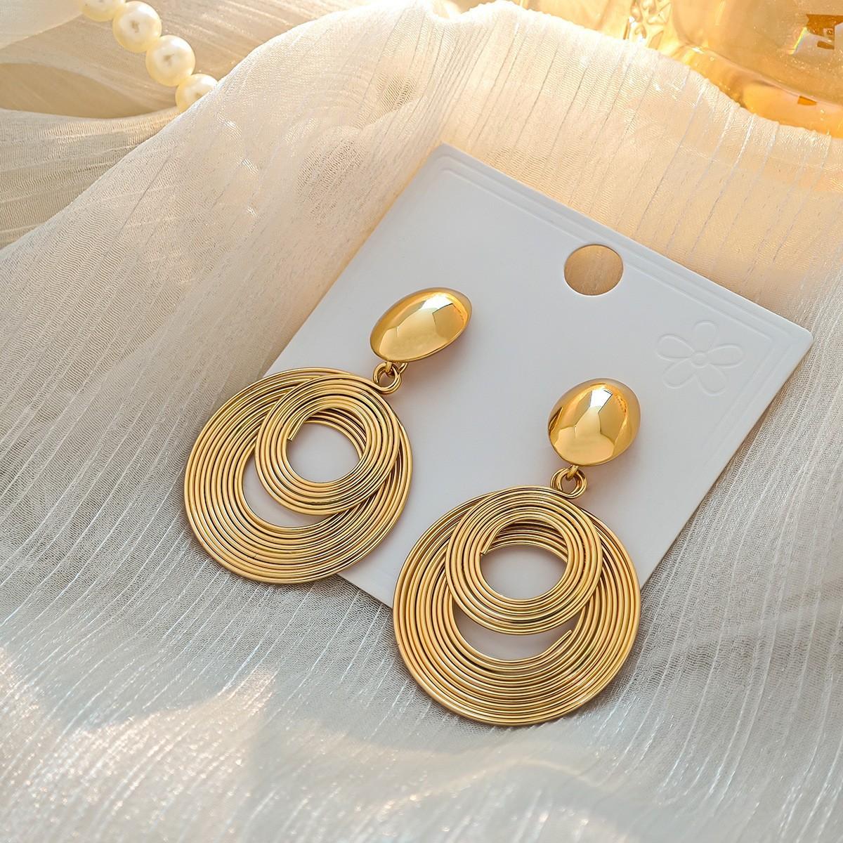 Metal Wind Geometric Round Hollow Earrings, Simple And Cold Wind Advanced Sense Multi-Layer Winding Earrings
Metal Wind Geometric Round Hollow Earrings, Simple And Cold Wind Advanced Sense Multi-Layer Winding Earrings