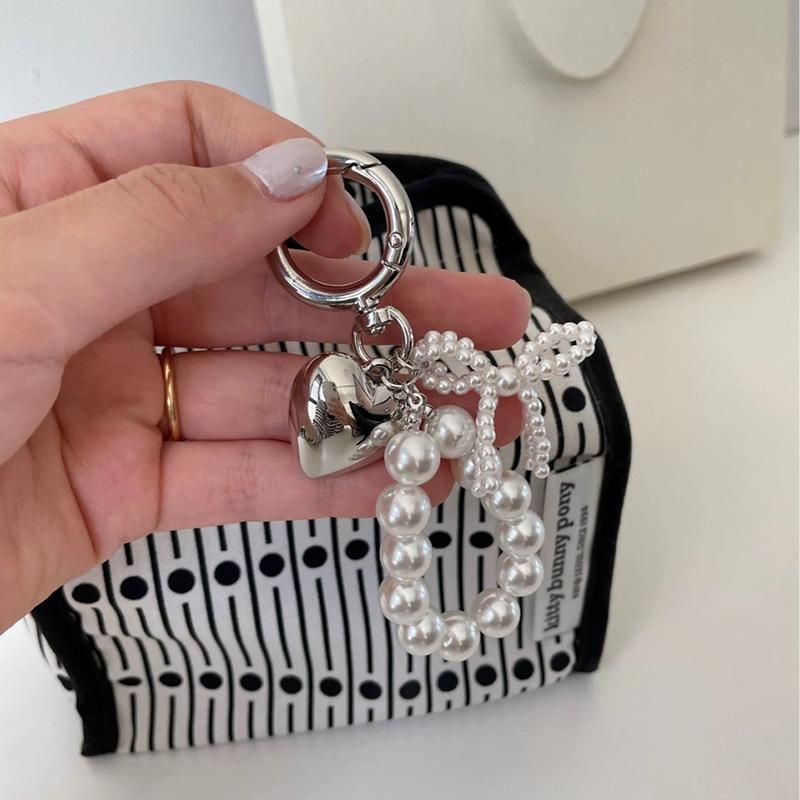 Korean Metal Love Heart Pearl Bow Keychain Aesthetic Beaded Bowknot Keyring Bag Pendant Key Accessories For Girl Gifts серебряный
Korean Metal Love Heart Pearl Bow Keychain Aesthetic Beaded Bowknot Keyring Bag Pendant Key Accessories For Girl Gifts серебряный