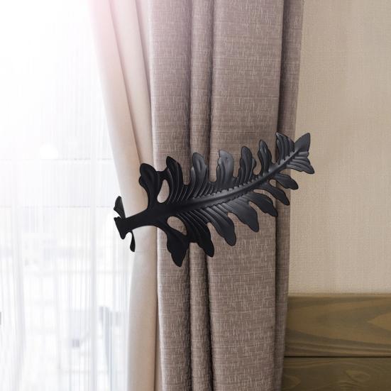 Yousheng 2Pcs Curtain Hook Big Leaf Design Exquisite Retro Tie Left Right Tieback Electroplated Curtain Accessories чорний
Yousheng 2Pcs Curtain Hook Big Leaf Design Exquisite Retro Tie Left Right Tieback Electroplated Curtain Accessories чорний