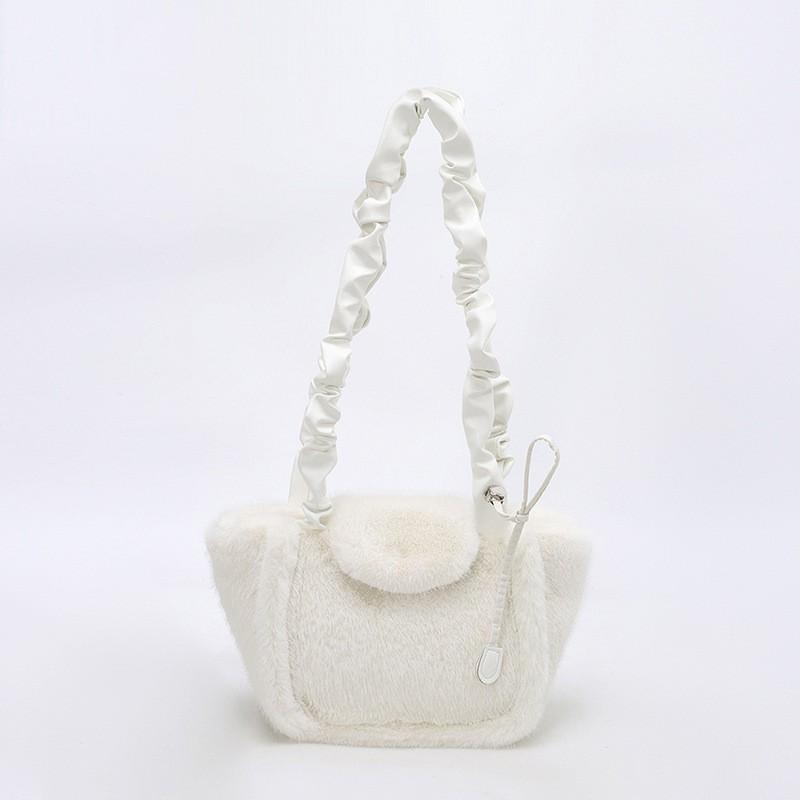 Plush Bag Women s High-quality Fluffy Commuter One-shoulder Cross-body Niche All-matching Armpit Dumpling білий
Plush Bag Women s High-quality Fluffy Commuter One-shoulder Cross-body Niche All-matching Armpit Dumpling білий