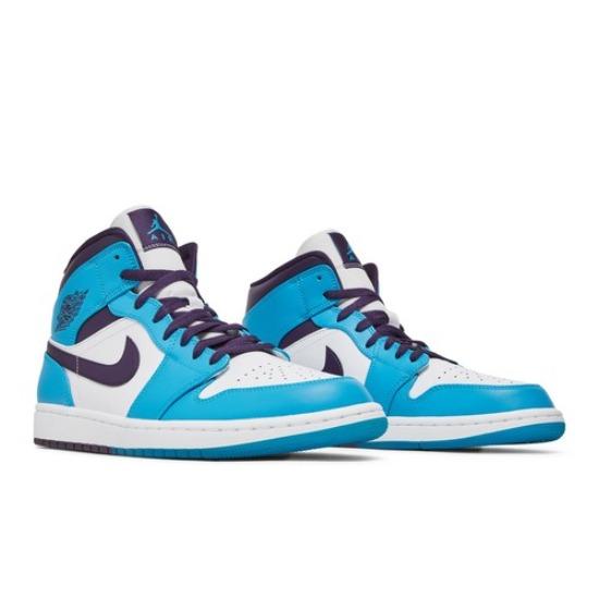 Air Jordan 1 Mid Hornets 554724-415 EU 40.5 небо синє кольору
Air Jordan 1 Mid Hornets 554724-415 EU 40.5 небо синє кольору