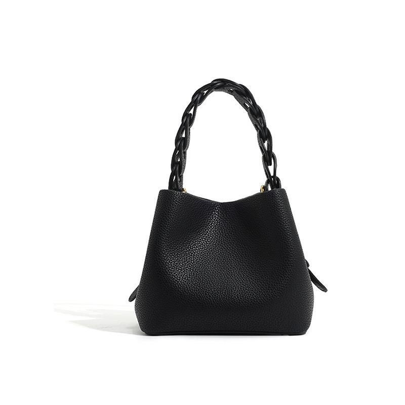 Spring New Product Soft Leather Vegetable Basket Bag Premium Commuter Single Shoulder Crossbody Bag Mini Bucket Handbag for Women чорний
Spring New Product Soft Leather Vegetable Basket Bag Premium Commuter Single Shoulder Crossbody Bag Mini Bucket Handbag for Women чорний