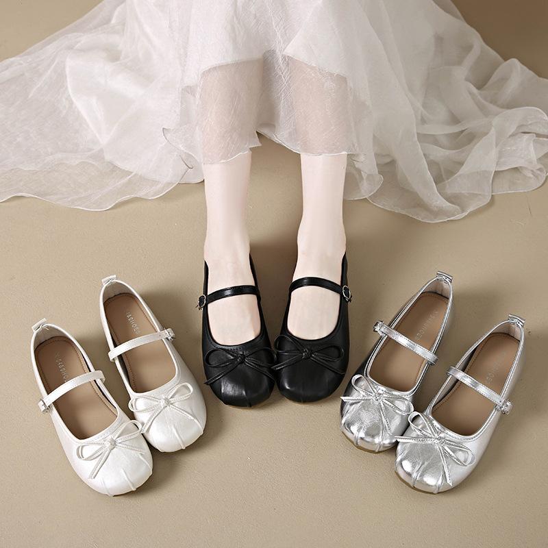 French silver not tired feet women s shoes summer light mouth flat shoes ballet shoes with skirt French Mary Jane shoes 40 чорний
French silver not tired feet women s shoes summer light mouth flat shoes ballet shoes with skirt French Mary Jane shoes 40 чорний