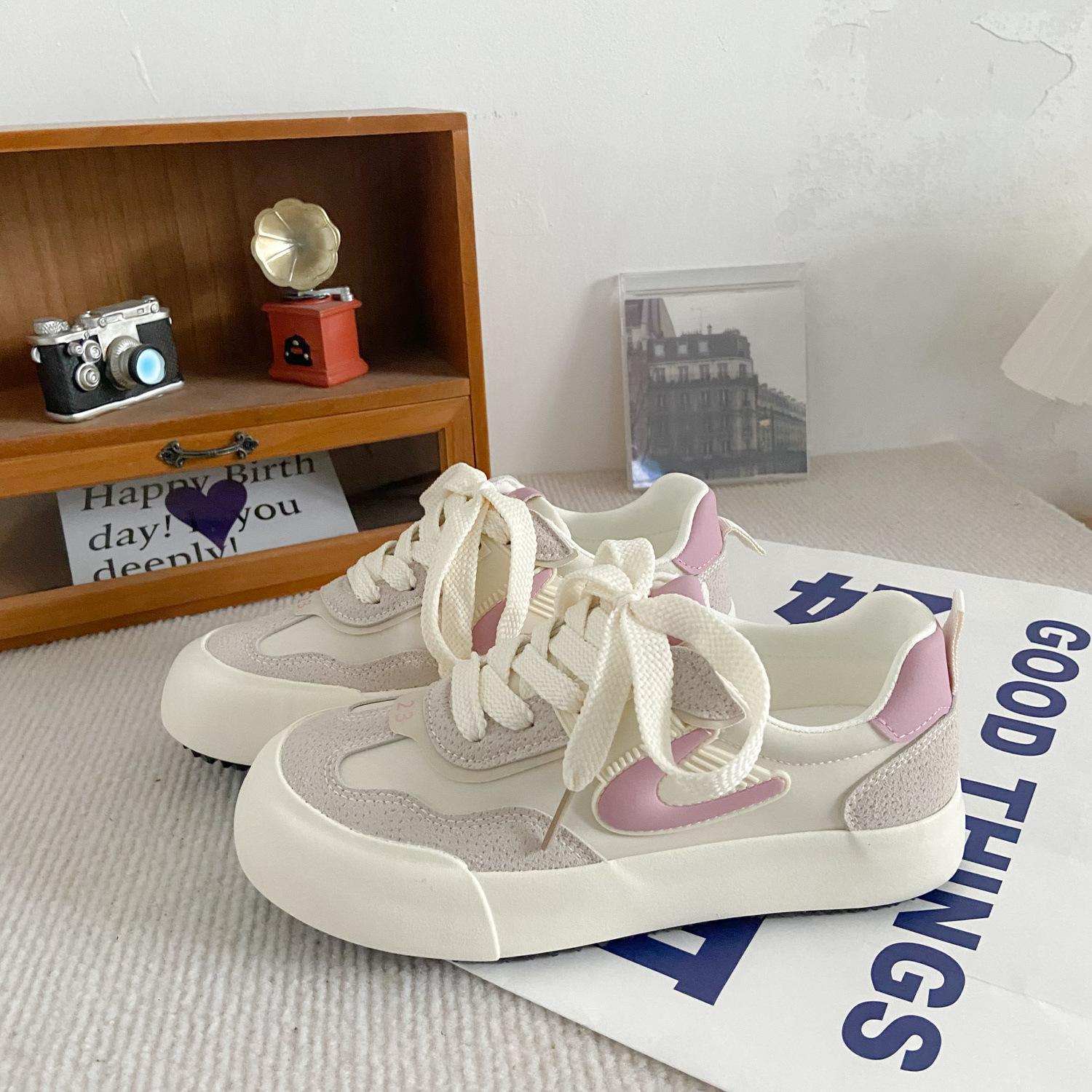 6380 retro German training shoes women s platform hook little white shoes Hong Kong style retro 2024 new ins trendy versatile board shoes 35
6380 retro German training shoes women s platform hook little white shoes Hong Kong style retro 2024 new ins trendy versatile board shoes 35